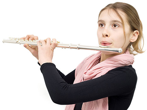 girl playing the flute